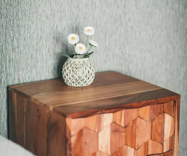 Vale Pisco בומברל