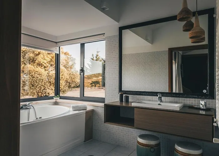 בית נופש Vale Pisco בומברל