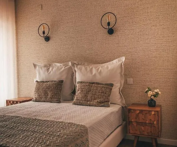 Vale Pisco בומברל