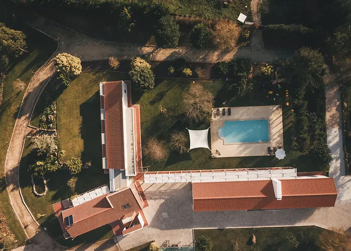 בית נופש Vale Pisco בומברל