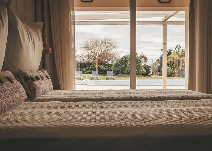 בית נופש Vale Pisco בומברל